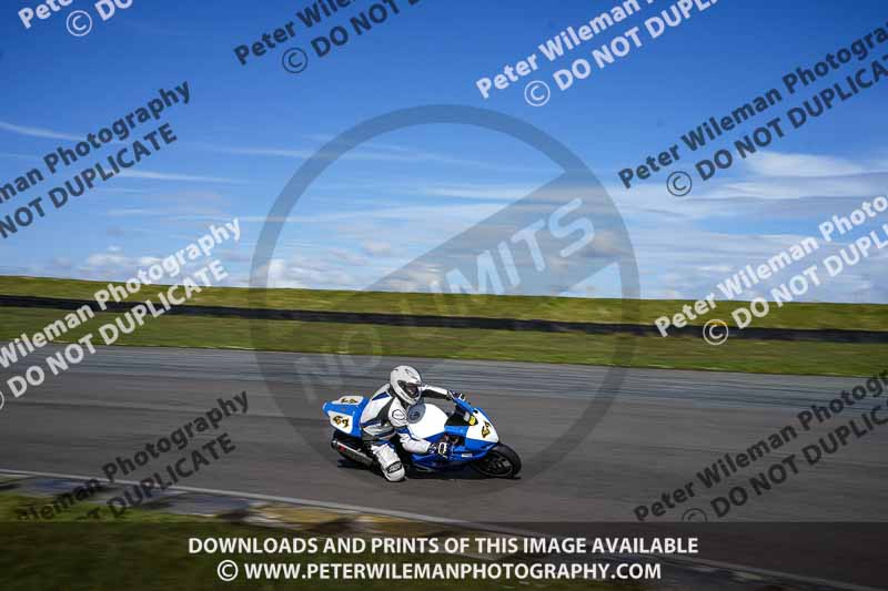 anglesey no limits trackday;anglesey photographs;anglesey trackday photographs;enduro digital images;event digital images;eventdigitalimages;no limits trackdays;peter wileman photography;racing digital images;trac mon;trackday digital images;trackday photos;ty croes
